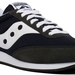 Saucony womens 7.5 men’s 6 Black and White Hornet